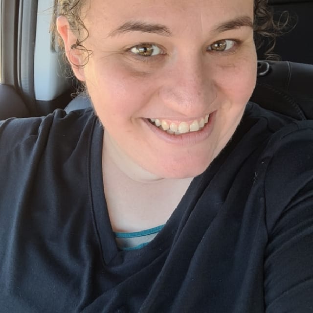 Book Services in Thorp, WI with Danielle A (DANIELLE06127)