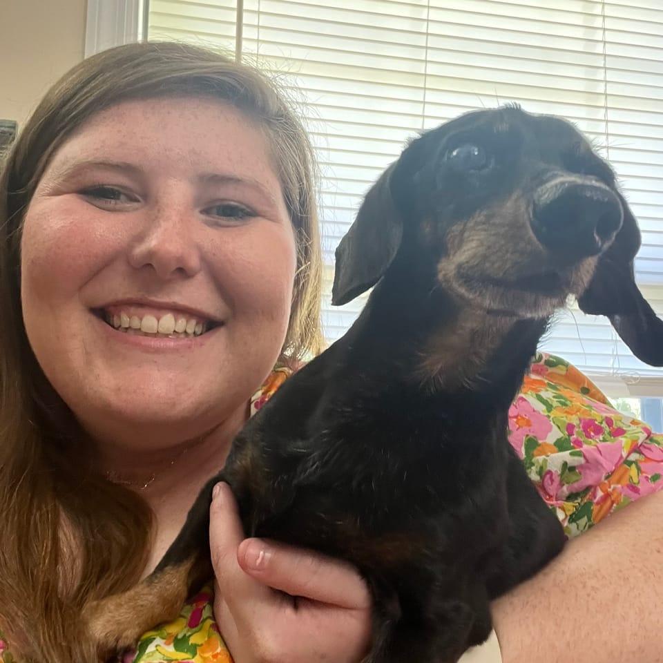 Book Services in Athens, GA with Mallory U (MALLORY46359)