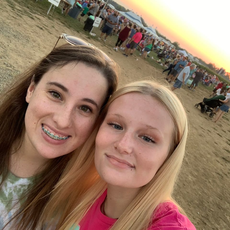 Book Services in Woodlyn Meadows, MD with alexa R (ALEXA67991)