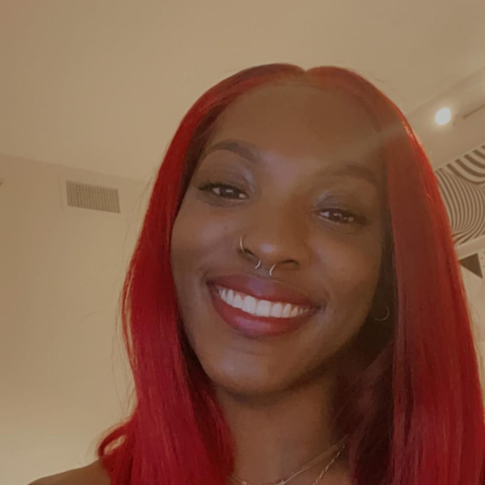 Book Services in Tallahassee, FL with Shantae (SHANTAE16607)