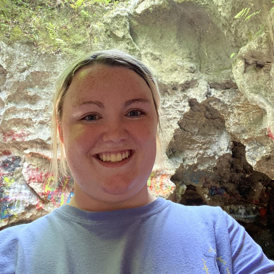 Book Services in Altoona, FL with Caleigh (CALEIGH19046)