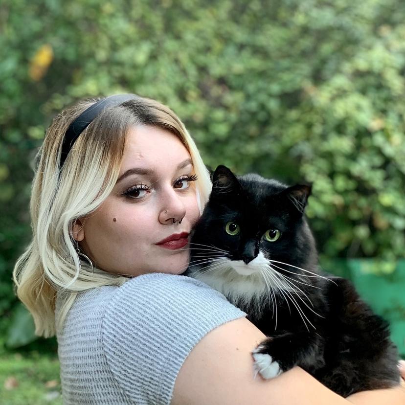 Book Services in Dekalb, IL with Austin M (AUSTIN96760)