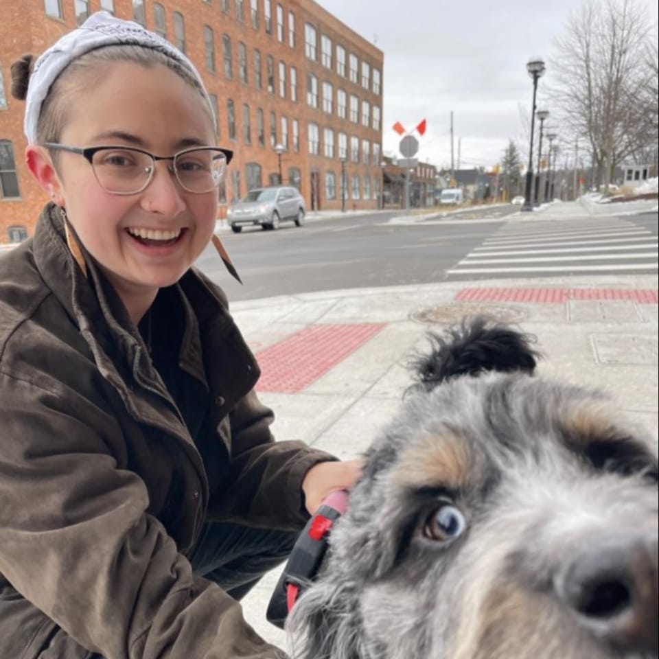 Book Services in Ann Arbor, MI with Lia K (LIA15262)