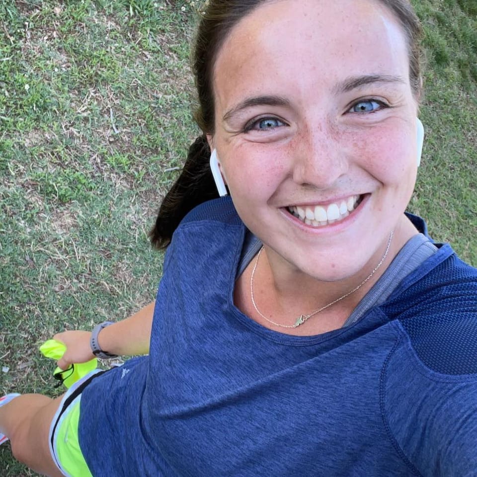 Book Services in Merrimack, NH with Abigail H (ABIGAIL50162)