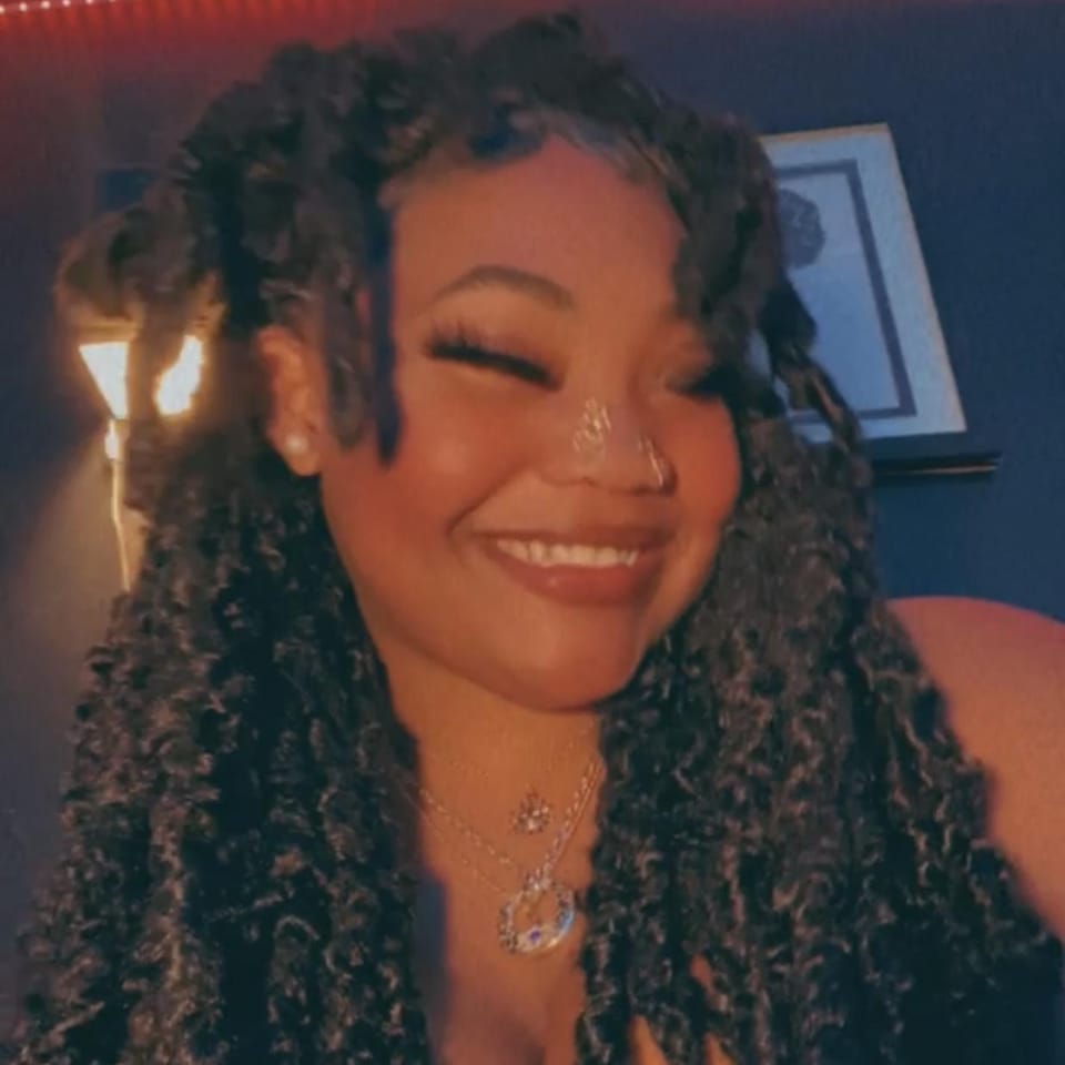 Book Services in Lawrenceville, GA with Josephine S (JOSEPHINE59482)