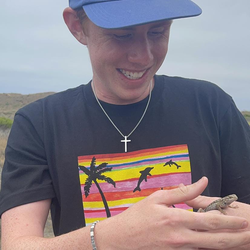 Book Services in Bakersfield, CA with Luke M (LUKE39884)