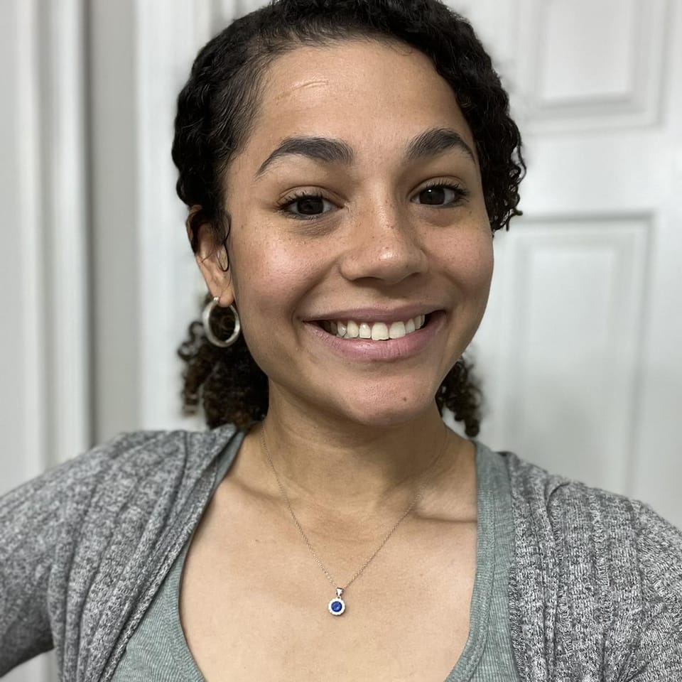 Book Services in Auburn, AL with Jasmine (JASMINE64152)