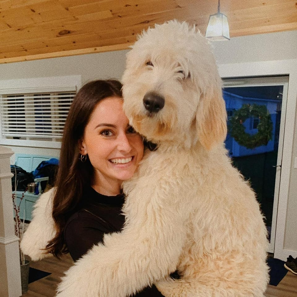 Book Services in Durham, NC with Emma L (EMMA73170)