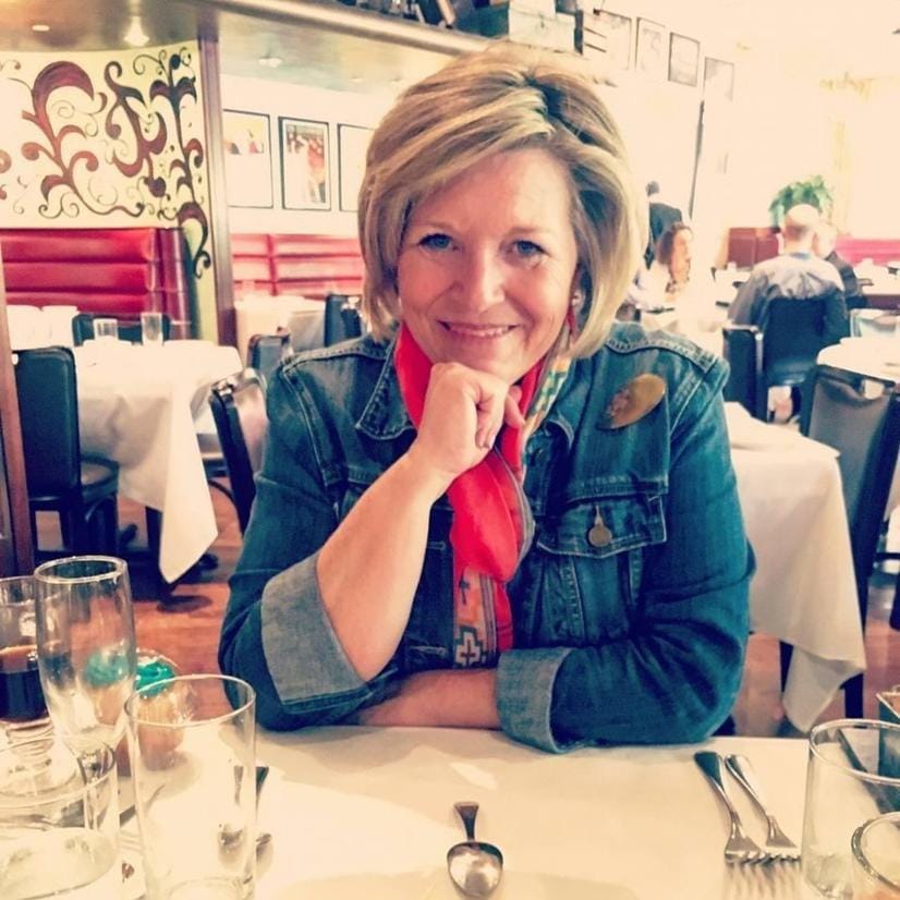 Book Services in Indian Trail, NC with Lou S (LOU65690)